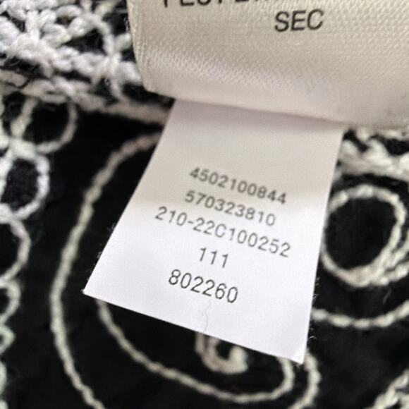 Chico's Womens large Black White Top embroidered feminine wedding guest elegant - Picture 13 of 14